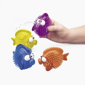 Porcupine fish squirt.jpg